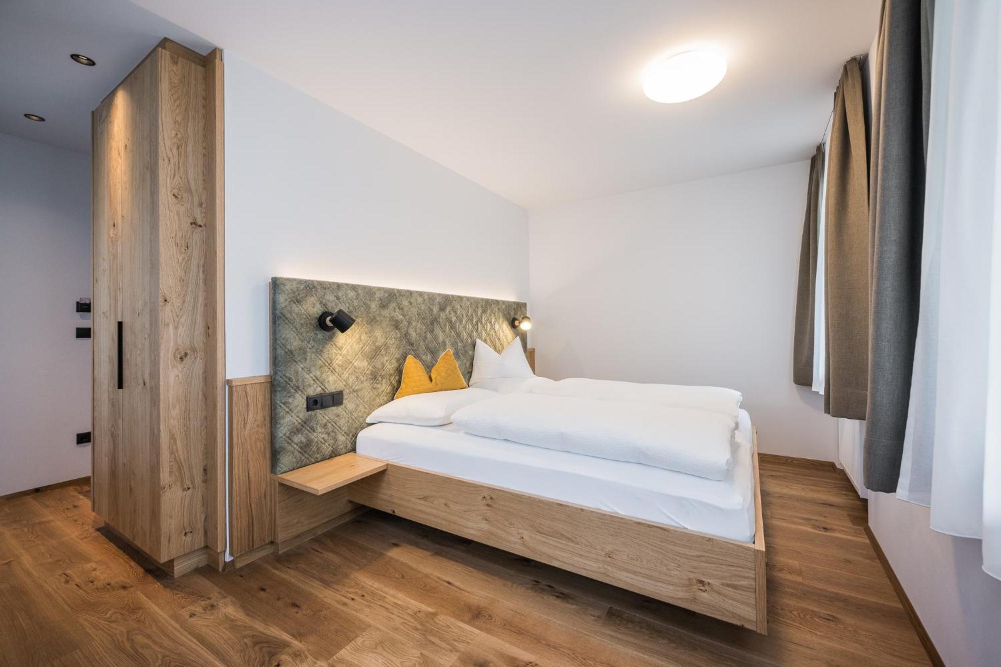 Dolomiten Inn 2*