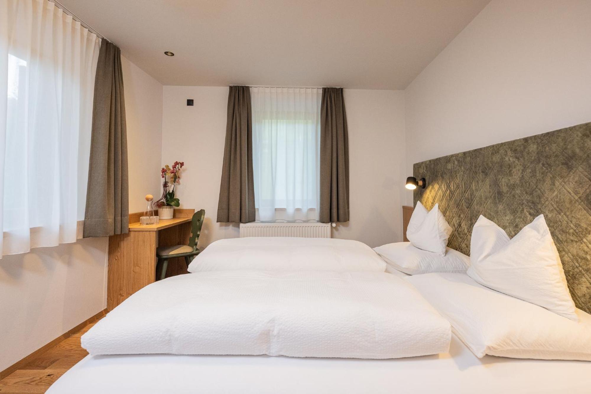 Dolomiten Inn Braies (Prags)