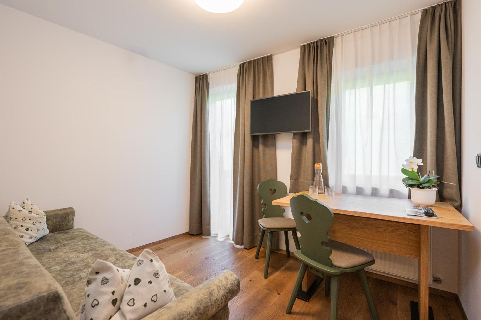 Gasthof Dolomiten Inn